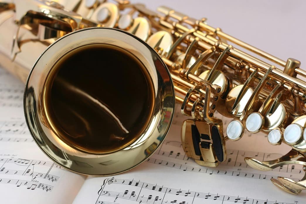 Music & Instruments